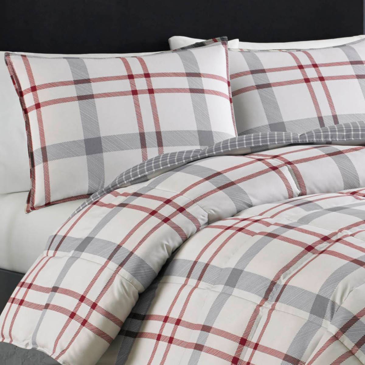 Eddie Bauer Portage Bay 180 Thread Count Comfort Set Outlet ???? Eddie-Bauer Bed Eddie Bauer Portage Bay 180 Thread Count Comfort Set ???? -Donna Sharp Shop unnamed file 162