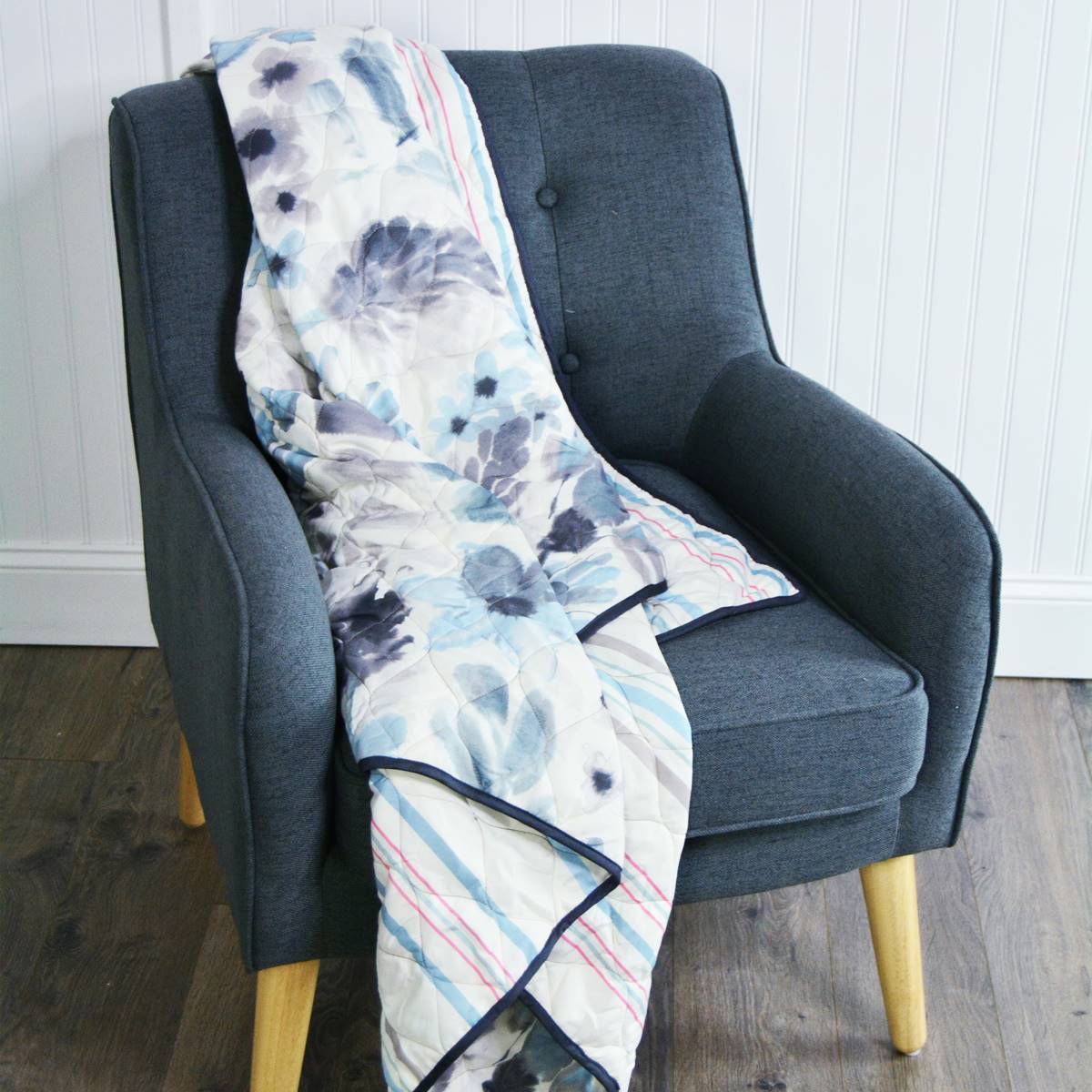 Donna Sharp Your Lifestyle Cordoba Throw Blanket Wholesale ???? Donna-Sharp Bed Donna Sharp Your Lifestyle Cordoba Throw Blanket ???? -Donna Sharp Shop unnamed file 593